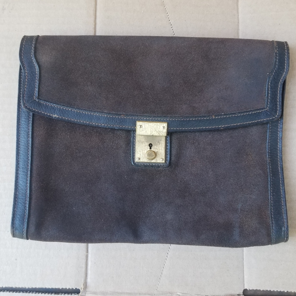 Leather Suede Clutch Bag Purse Wallet Gucci Italy Vintage Clasp Brown Gold 70s